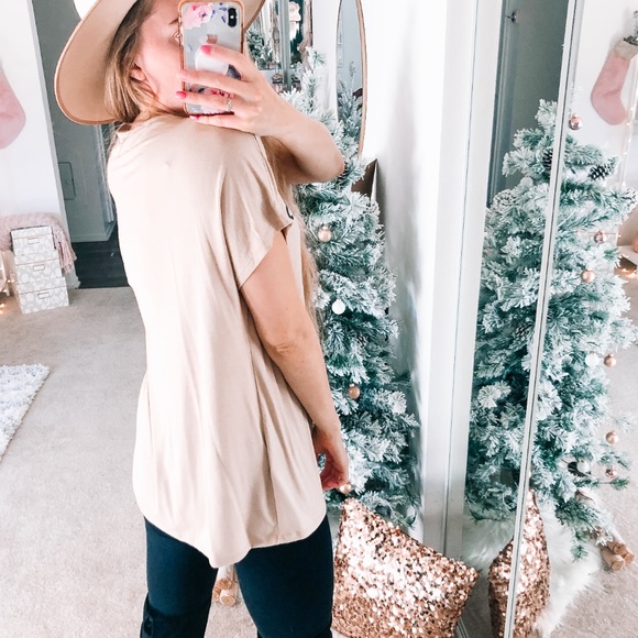 Weekends Coffee Dogs Graphic Tee - Picture 4 of 4